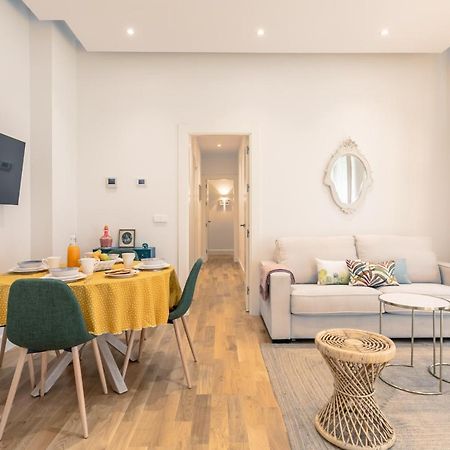 Magno Apartments Casa Del Correo Mayor II إشبيلية المظهر الخارجي الصورة