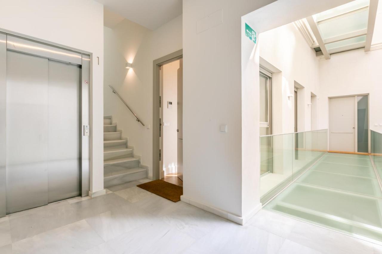 Magno Apartments Casa Del Correo Mayor II إشبيلية المظهر الخارجي الصورة