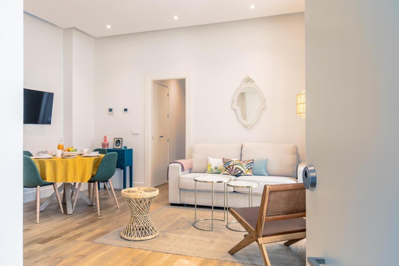 Magno Apartments Casa Del Correo Mayor II إشبيلية المظهر الخارجي الصورة
